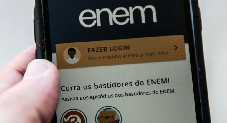 Cartão de confirmação do ENEM com local da prova é divulgado; saiba como acessar