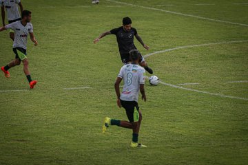 Jogo-treino do ABC: o zagueiro Walber foi o melhor que vi em campo