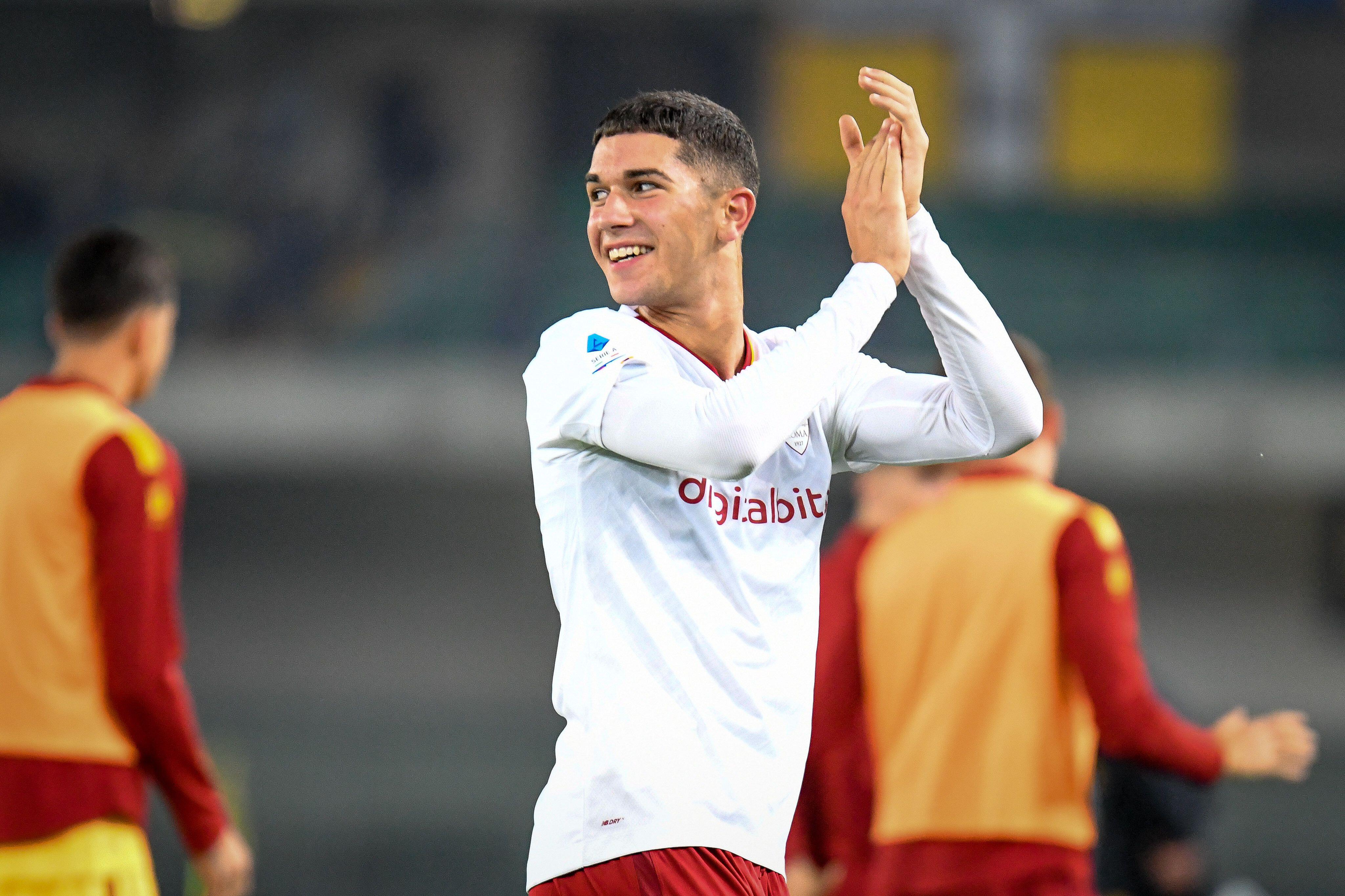 Jogador da Roma recusa convocação para Copa esperando jogar pela Itália no futuro