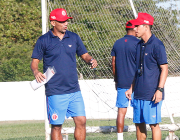 América, teoricamente, tem mais chances de passar à segunda fase da Copinha