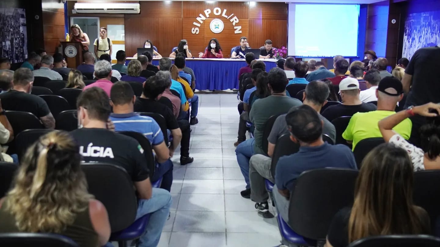 Policiais civis decidem que não serão voluntários para serviço extra no período de carnaval