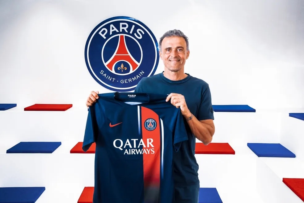 PSG anuncia contratação do técnico Luis Enrique